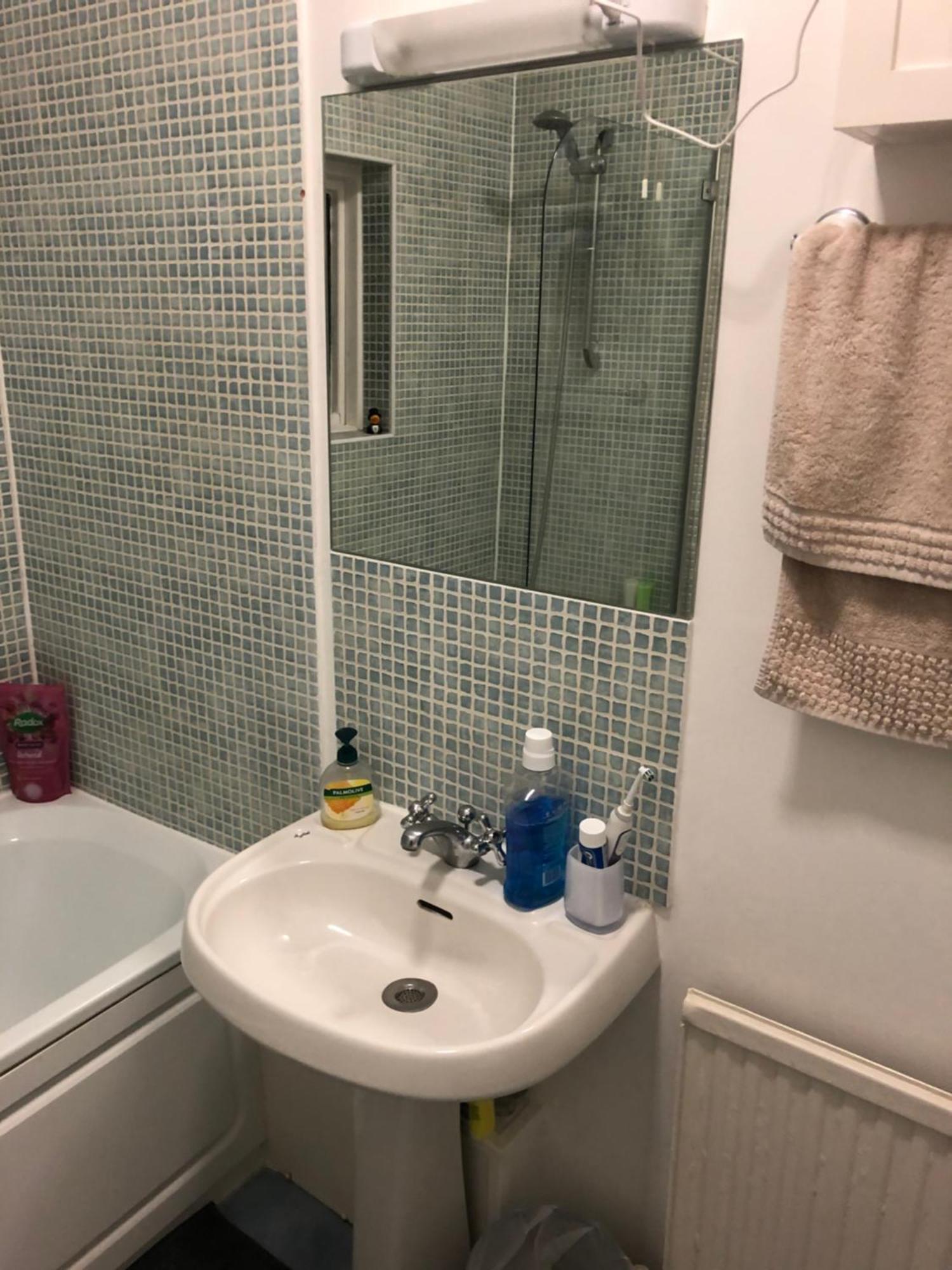 Cosy Double Room In West Kensington Лондон Экстерьер фото